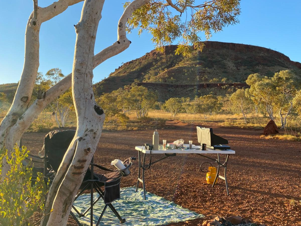 Campsite near Hammersley Gorge Buddha’s Overnighter, a hidden gem near Hamersley Gorge in Karijini National Park.