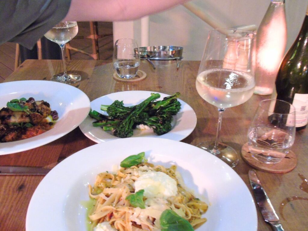 Exmouth food dining at Mantarays Resort in Exmouth