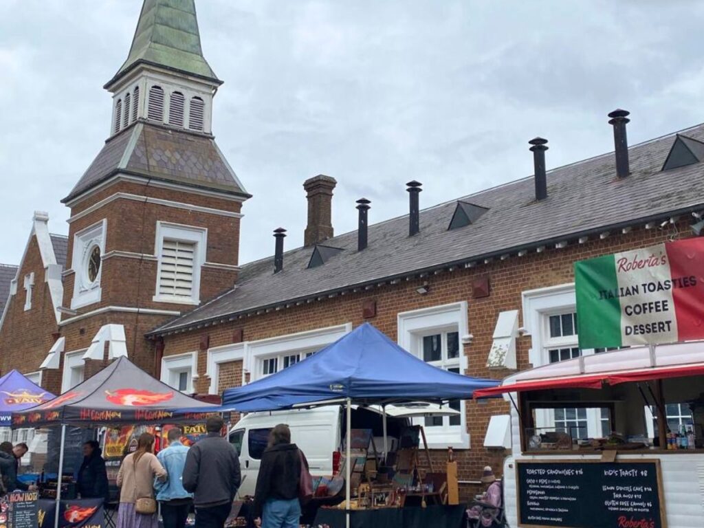 The-Farmers-market-in-Daylesford
